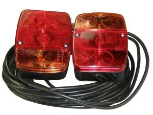  Zestaw lamp tylnych na magnes z wtyczką 12mb