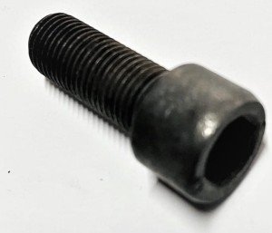Śruba 3/8x1 imbusowa płyty tylnego mostu MF-3 0720798 